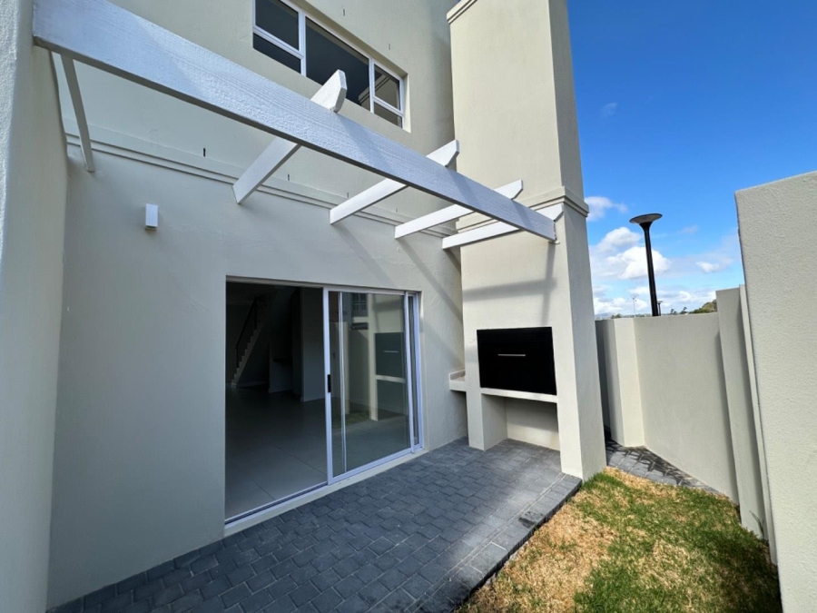 3 Bedroom Property for Sale in Langeberg Ridge Western Cape